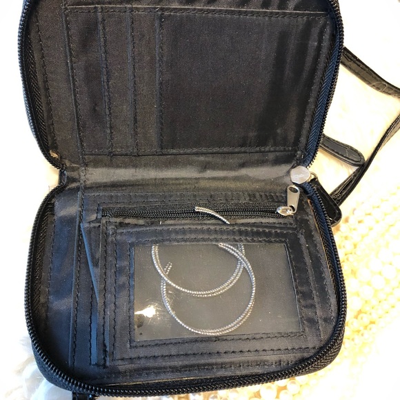 (S) Luxe Croc pattern black vinyl crossbody wallet/mini Purse w/pockets techbag! - Picture 5 of 8